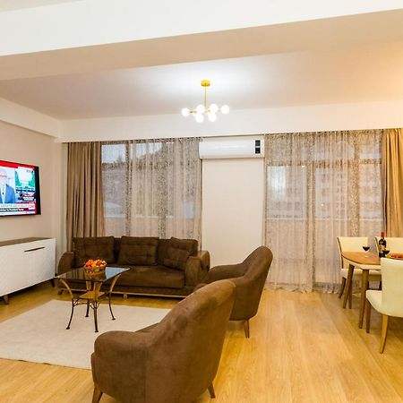 Central Comfort Place L ティビリシ エクステリア 写真
