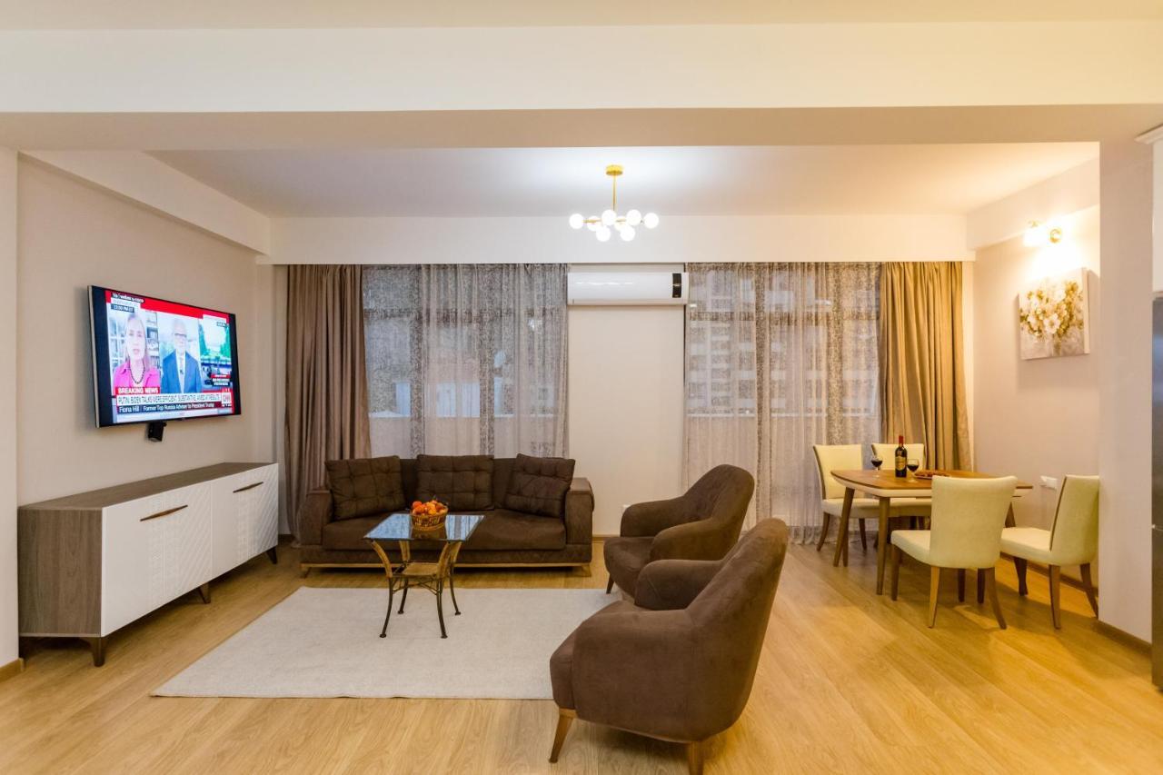 Central Comfort Place L ティビリシ エクステリア 写真